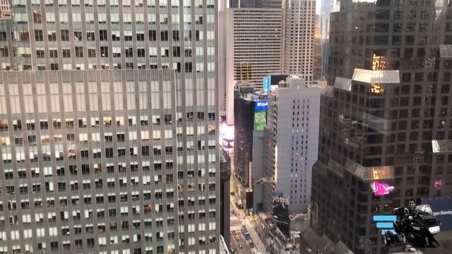 A day in Manhattan on my Honda ST1100 InstaTrike смотреть онлайн