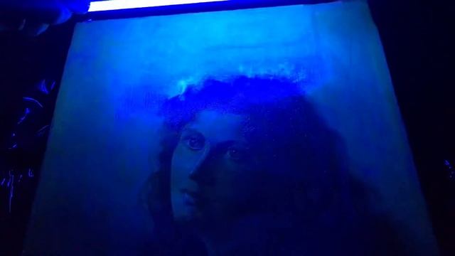 Проверка картины на следы реставрации под ультрафиолетом. смотреть онлайн