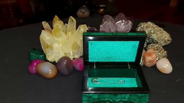 ? СИЛЬНАЯ ЗАЩИТА НА БУЛАВКУ ДЛЯ ВСЕХ...ИНГА ХОСРОЕВА...ВЕДЬМИНА ИЗБА смотреть онлайн