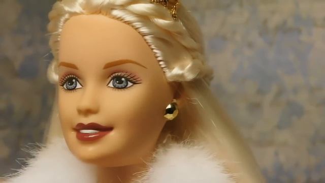 Привет из прошлого: Celebration Barbie 2000.