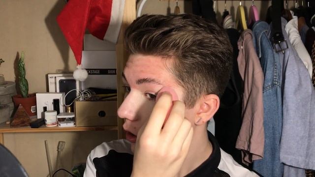 ОБЗОР НА ТОН ХУДА БЬЮТИ. смотреть онлайн