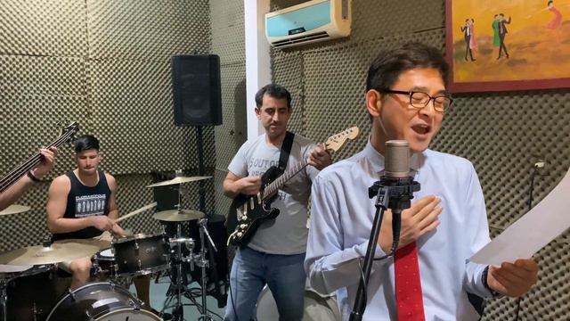 I am only Sleeping Beatles Cover смотреть онлайн