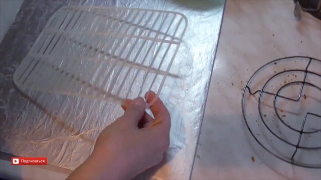 Как просто Достать Торт из Формы для выпекания. Как достать бисквит (пирог) из разъемной формы. смотреть онлайн