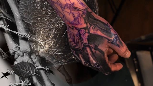 Skeleton hand tattoo timelapse смотреть онлайн