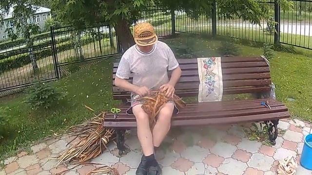 как заплести курочку на носке лаптя летом на даче! смотреть онлайн