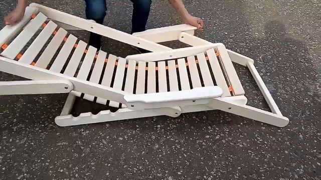 Шезлонг на ленте с подлокотником смотреть онлайн