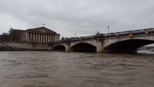 PARIS - FRANCE | Paris En été (Tour De La Ville De Paris En été)