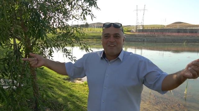 Училка в мини-юбке на урок пришла. Анекдот смешной!