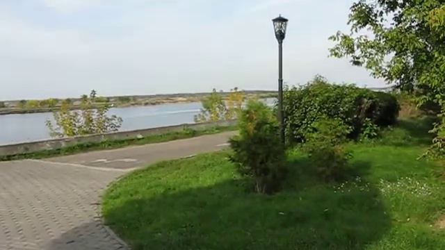 Дубна, набережная Волги в сентябре смотреть онлайн