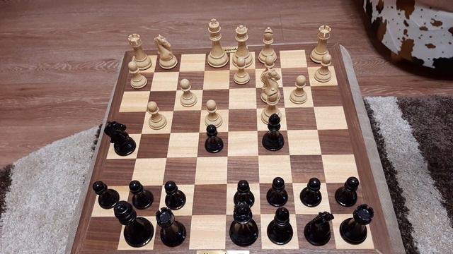 Шахматы. Отражаем атаку на рокировку. Ставим красивый мат. Хитрый конь. смотреть онлайн