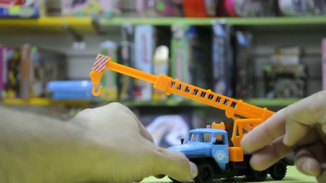 ТехноПарк 1:43 Урал подъемный кран 157963 смотреть онлайн