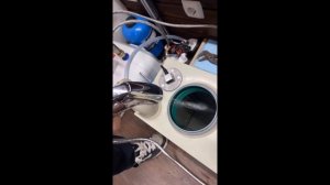 Автодом своими руками: душ и туалет в доме на колесах, бойлер и резервуары с водой в кемпере.