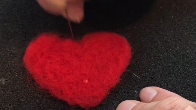 DIY Felt Heart Brooch DIY Felted Heart Brooch смотреть онлайн