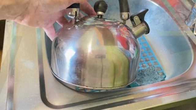 Простые хитрости в уборке! Как содержать дом в чистоте без применения едкой бытовой химии. смотреть онлайн