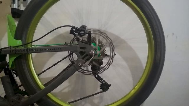 Wheel spin 10 hours • Relax video • Колесо крутится 10 часов • Релакс видео смотреть онлайн