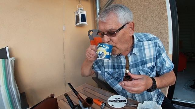 Zwei Vauen Dr.Perl Pfeifen + eine ital. Savinelli Pfeife смотреть онлайн