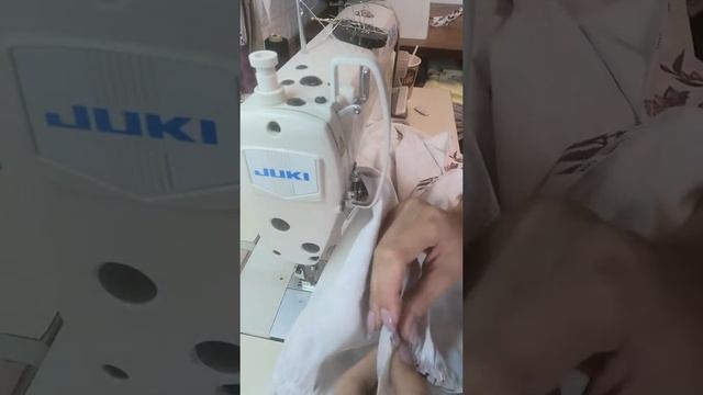 Как вшить потайную молнию без наметки смотреть онлайн