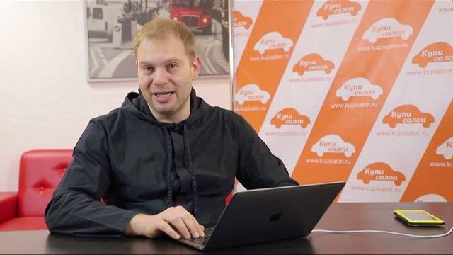 Красивое сочетание кожи в салоне Mercedes GLE - перетянули кресла, торпедо, двери, сделали аквапринт