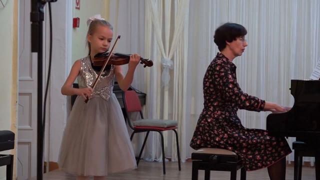 Антонио Вивальди Концерт G dur 1ч - Ульяна Шкуро смотреть онлайн