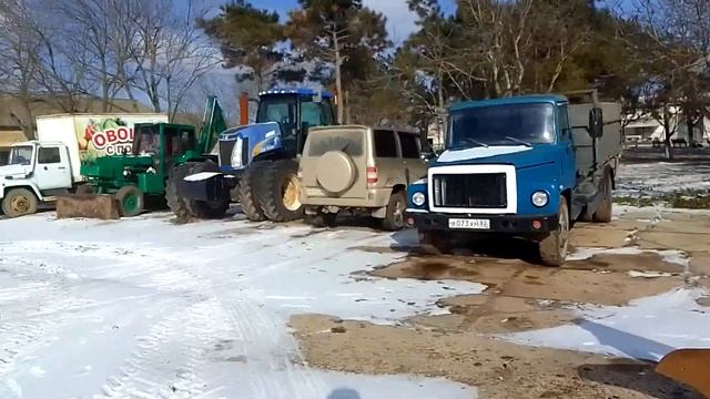 ?НА БРИГАДЕ У ДРУЗЕЙ. смотреть онлайн