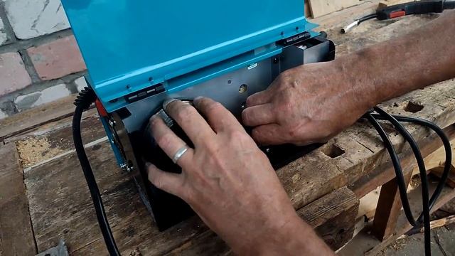 Сварочный полуавтомат инверторный GANTA MIG 180NEW подготовка и работа смотреть онлайн