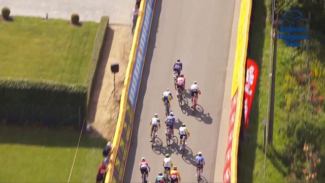 Baloise Belgium Tour: Machtige Mads Pedersen is snelste in openingsrit Merelbeke-Maarkedal смотреть онлайн