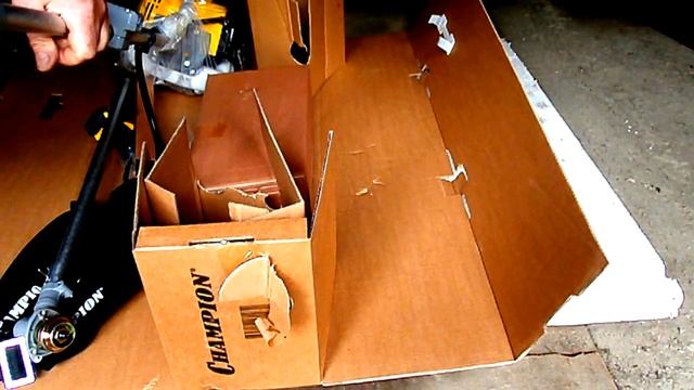 Бензиновый триммер CHAMPION T346 смотреть онлайн