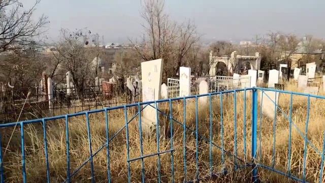 Старое мусульманское кладбище г Шымкент Казахстан от Кирилла смотреть онлайн