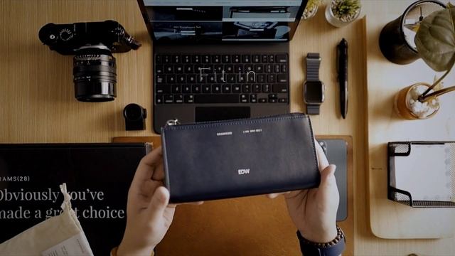 Grams28 Apple 109 Essential Leather Case