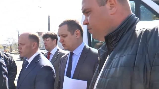 Объезд мэра города Владимира Панова по контролю качества ямочного ремонта в Нижнем Новгороде смотреть онлайн
