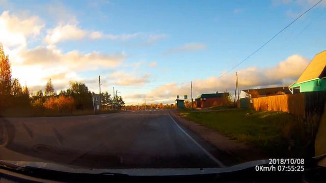№502🚗Путешествуем на автомобиле по Тверской земле. СвЕтлица. Раннее утро. Дорога. Песня-шутка.Торжо смотреть онлайн