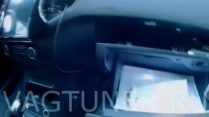 Установка штатного USB разъема в бардачок Volkswagen Tiguan