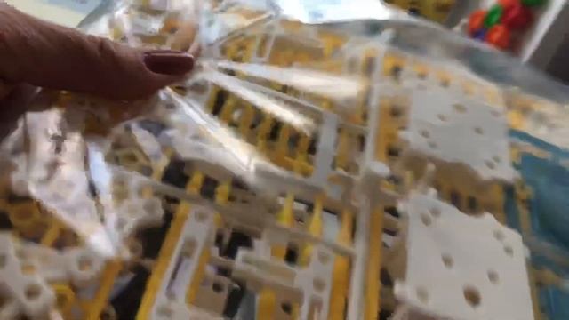 Мой отзыв. Конструктор Solar 14 в 1. Много роботов. смотреть онлайн