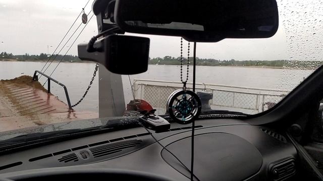 На пароме по реке смотреть онлайн