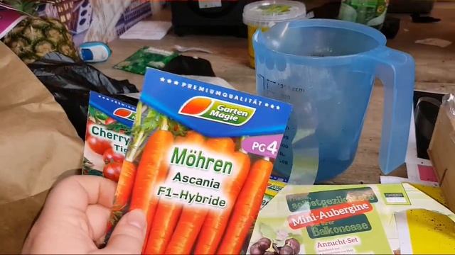 Сажаем огурцы, баклажаны! Наши первые саженцы! смотреть онлайн