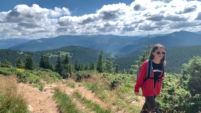 КАК МЫ ПОКОРИЛИ ГОВЕРЛУ. ВОСХОЖДЕНИЕ на ГОРУ и ЛУЧШИЕ ВИДЫ на КАРПАТЫ! ГОВЕРЛА 2020! смотреть онлайн