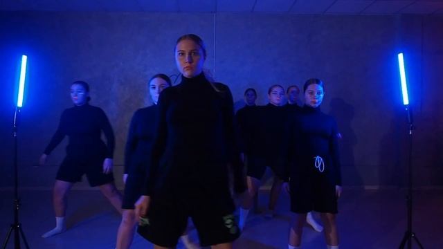 #14 Contemporary | Valera Orlova | HW'22 смотреть онлайн