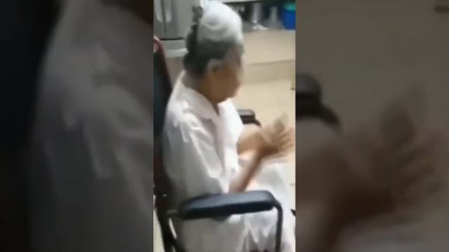 мопс танцует FULL EDITION смотреть онлайн