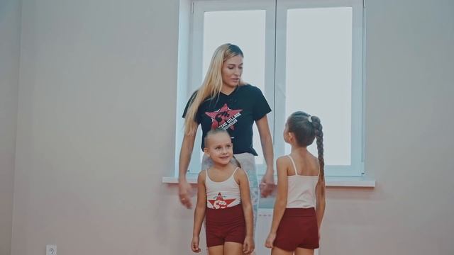 Кто круче. Челлендж-соревнование. Сёстры Серёгины. Часть 2. смотреть онлайн