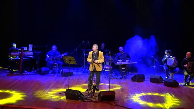 Alihan Samedov / Aziz Dostum