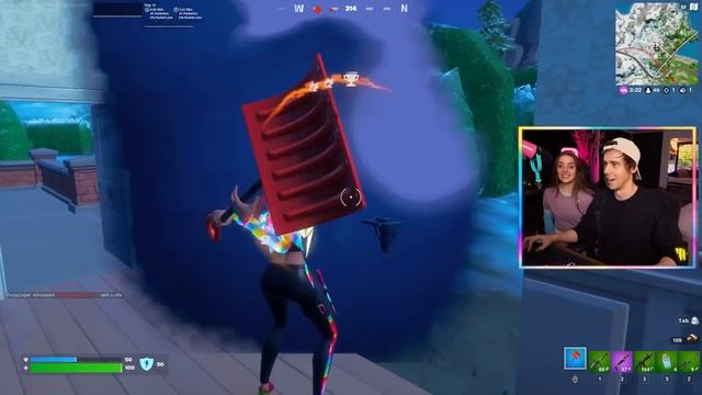 1 KILL = REMOVE 1 CLOTHING with My Boyfriend! смотреть онлайн