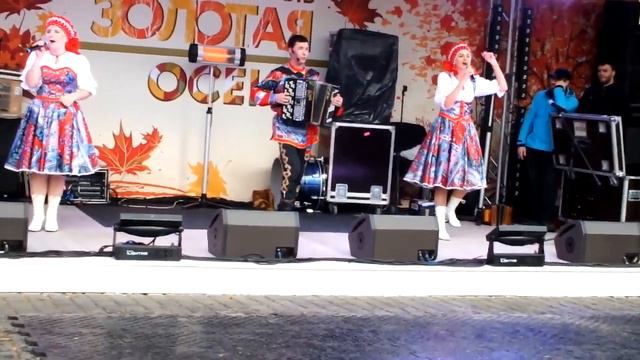 Ансамбль Калина на Красной площади2 смотреть онлайн