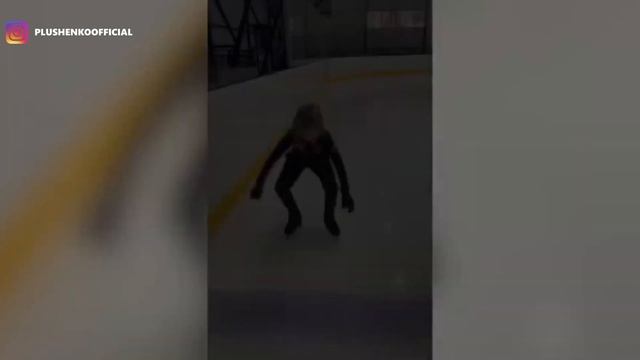 Евгений Плющенко заставил сына Сашу приседать 50 раз за опоздание на тренировку смотреть онлайн