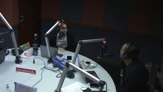 Que no te agarren desprevenido #DaleLaVuelta / (06.08.2021) смотреть онлайн