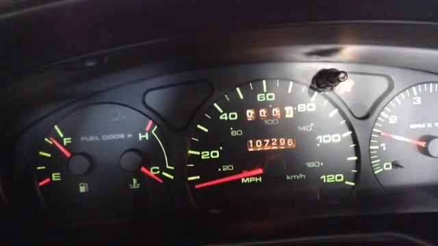 2002 Ford Taurus Cold Start смотреть онлайн