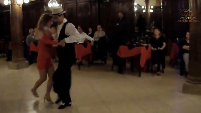 Tango Canyengue en La Ideal, Tango Buenos Aires. Mirta Milone, Quique Camargo смотреть онлайн