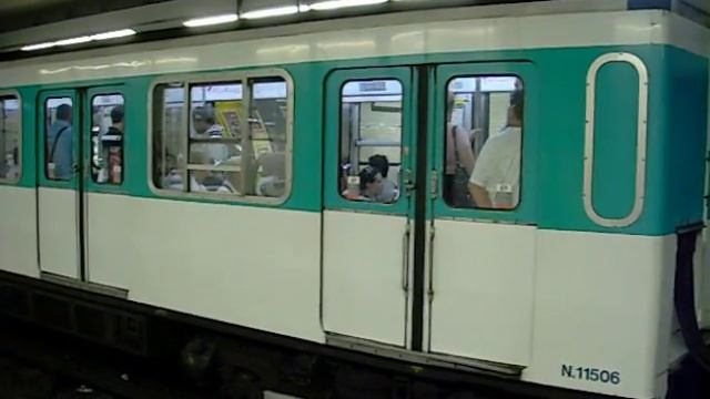 CROISEMENT DE METRO-GARE DE L'EST-PARIS смотреть онлайн