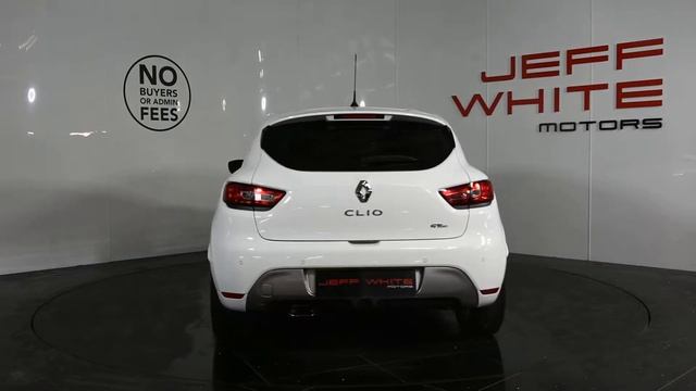 Renault Clio 0.9 TCe Dynamique S MediaNav 5dr (start/stop) смотреть онлайн