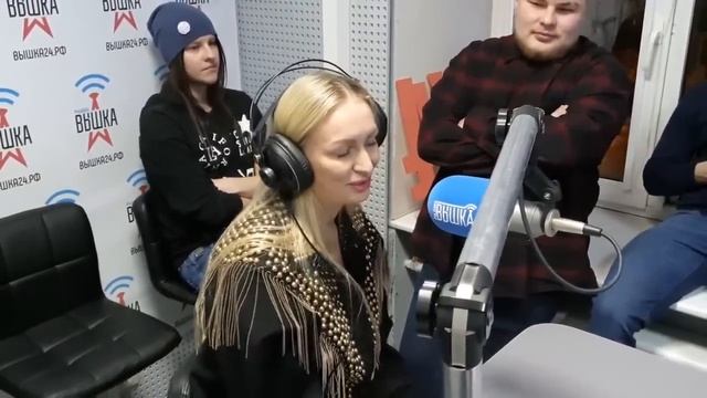 Жена друг!!!))) Первое интервью Надежды Мясниковой. Я снимаю. смотреть онлайн