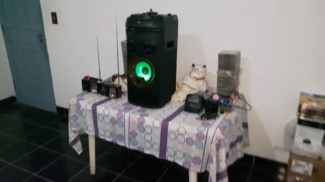 LG XBOOM TORRE OK55 смотреть онлайн
